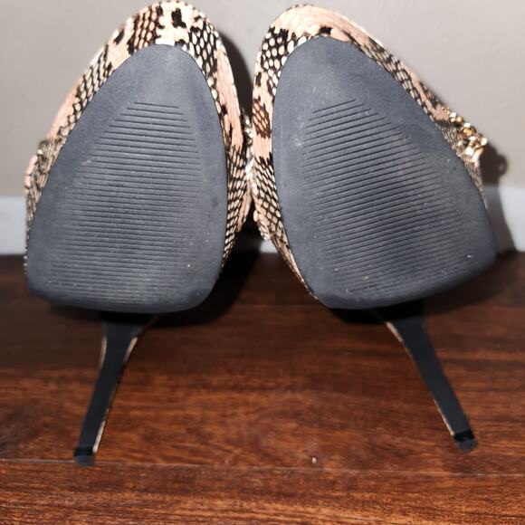 Charlotte Russe NIB Open Toe Ankle Strap Faux Snakeskin Cadence Stilettos, 10 - Picture 8 of 12